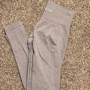 NVGTN Gray Women's Leggings